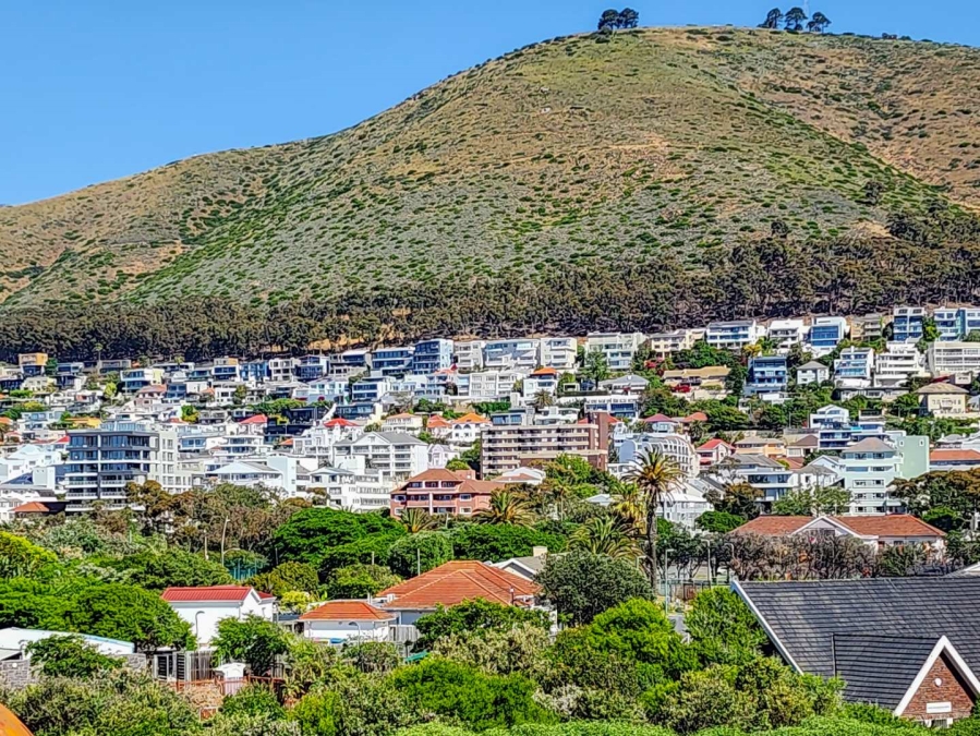 1 Bedroom Property for Sale in Mouille Point Western Cape